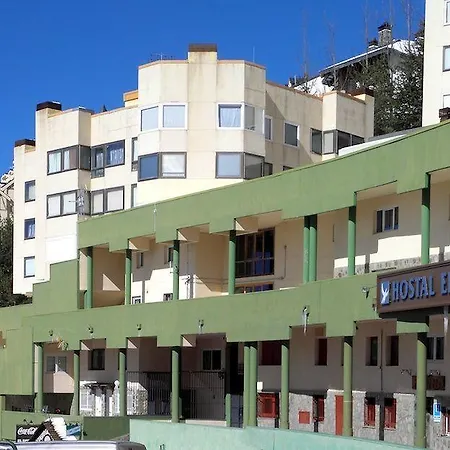 El Ciervo Pensión 2*